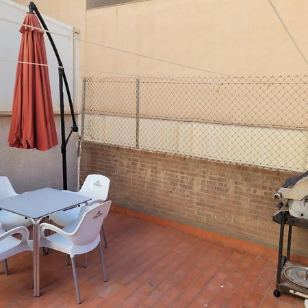 Apartamento Montserrat Almería Exterior foto
