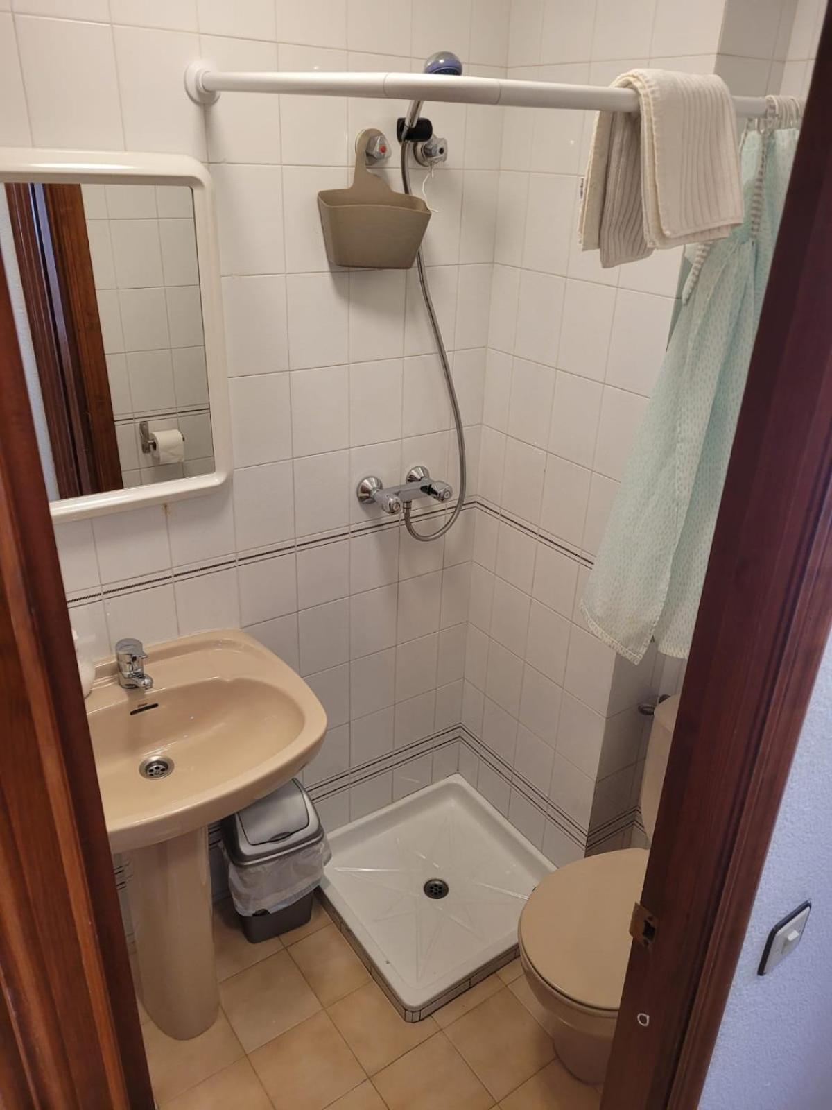 Apartamento Montserrat Almería Exterior foto