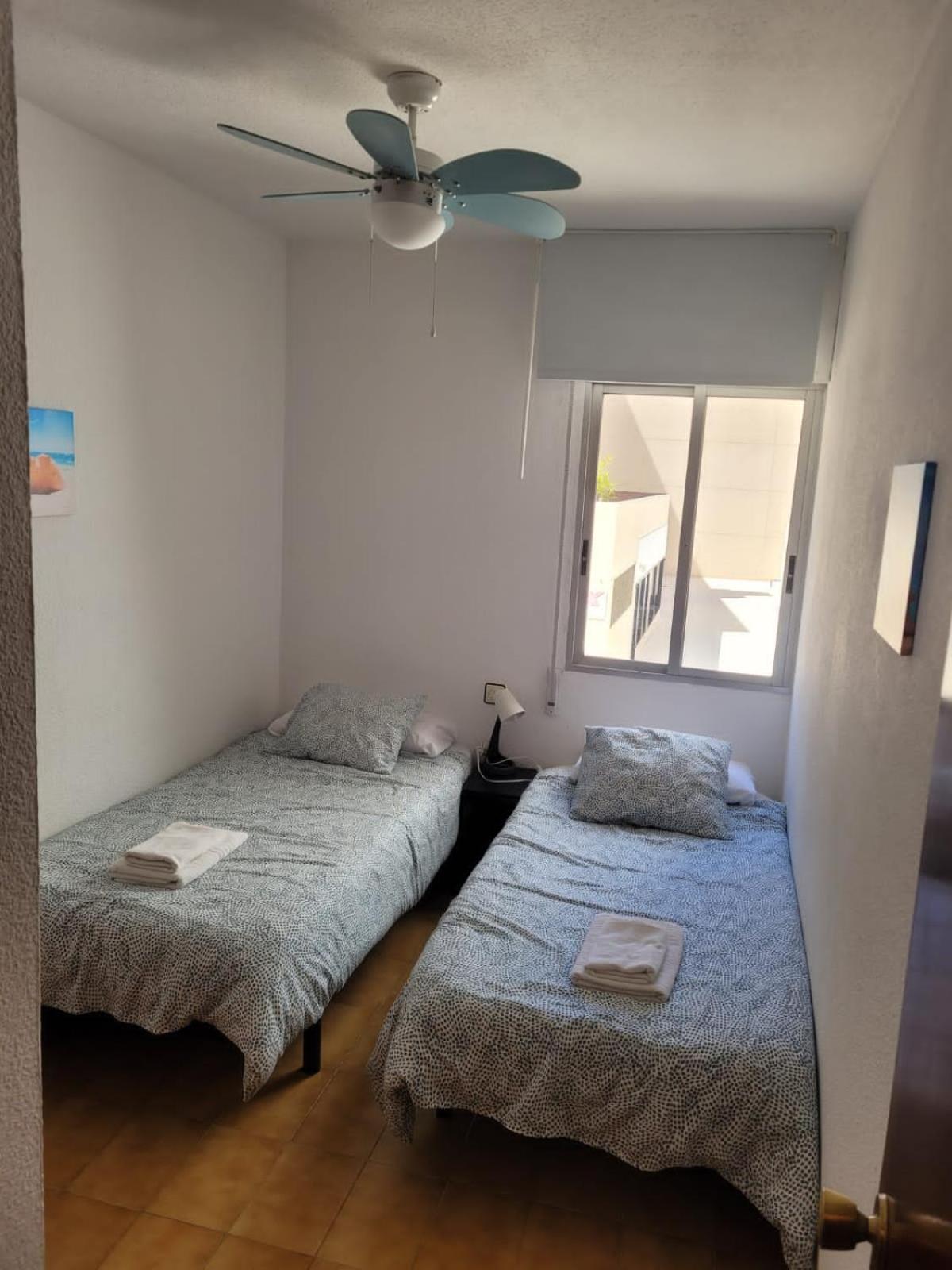 Apartamento Montserrat Almería Exterior foto